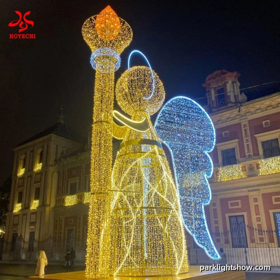 Outdoor HOYECHI Angel Light Sculpture Illuminated Festival Decoration For Parks & Public Spaces
