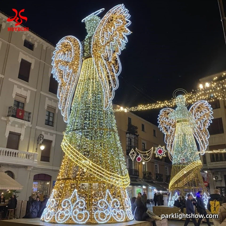 Outdoor HOYECHI Angel Light Sculpture Illuminated Festival Decoration For Parks & Public Spaces