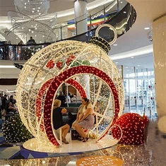 Veľkoobchodná cena Vonkajšie Vodotesné IP65 Veľké vianočné gule Svetlý motív na predaj